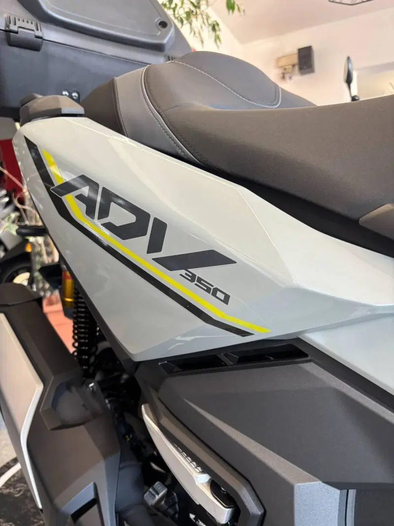 Honda ADV 350 Special Edition (2025 - 26) (4)