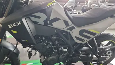 Benelli BKX 125 S (2026) nuova