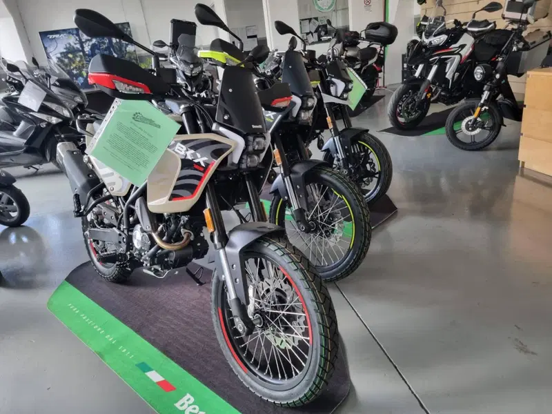 Benelli BKX 125 S (2026) (9)