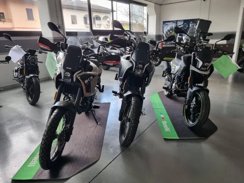 Benelli BKX 125 (2026) (10)