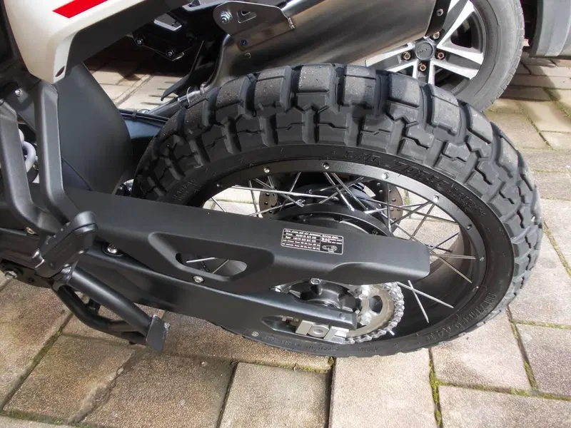 Moto Morini Allthrike 450 (2025 - 26) (11)