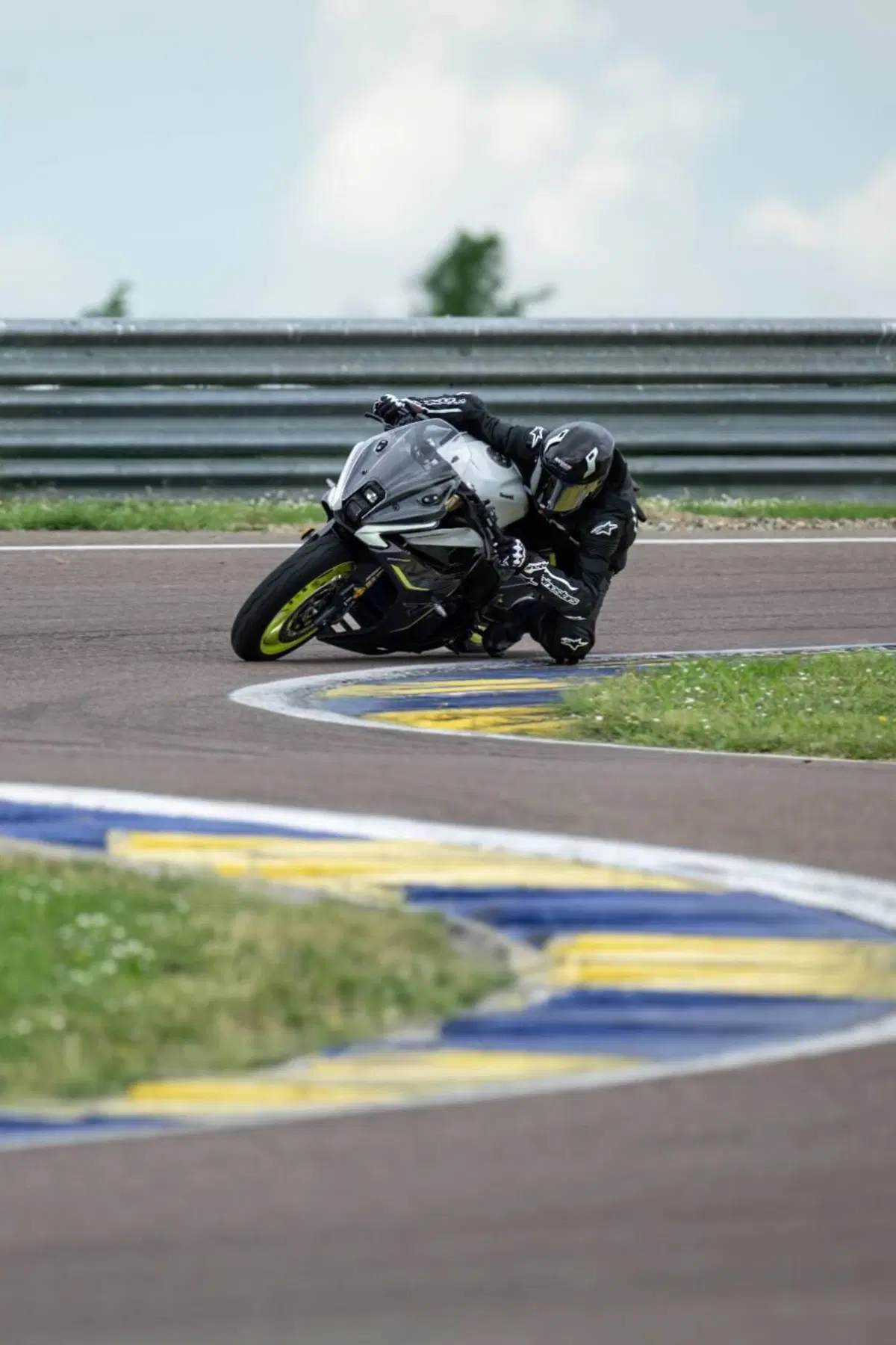 Benelli Tornado 550 (2025 - 26) (8)