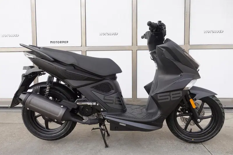 Kymco Super 8 50 R (2022 - 26) (2)