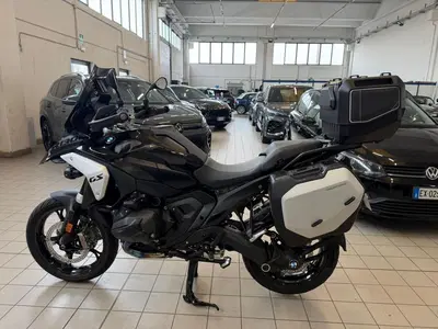 Bmw R 1300 GS Triple Black (2023 - 26) usata