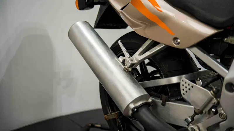 Honda CBR 900 RR (12)