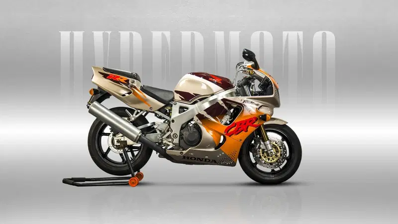 Honda CBR 900 RR