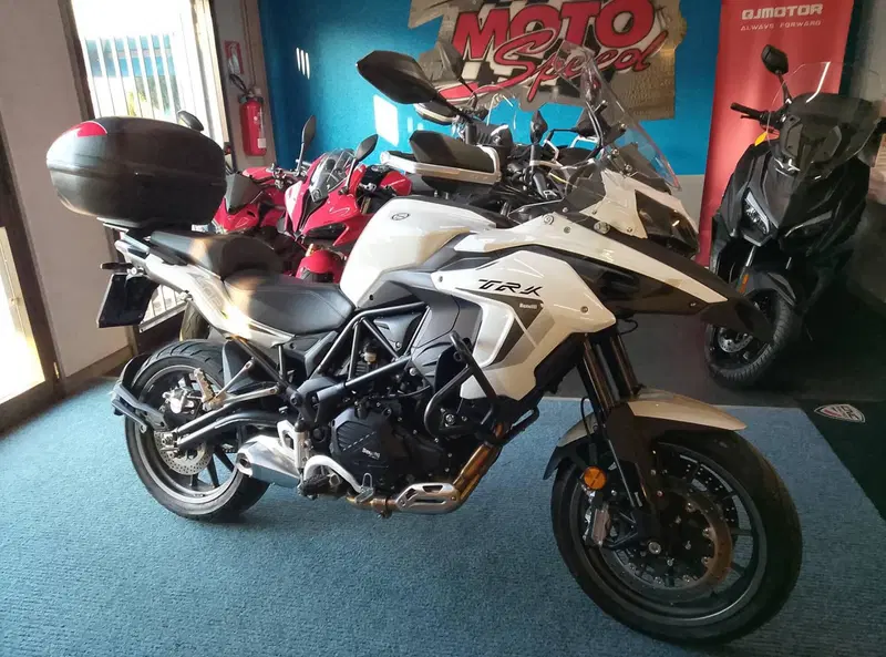 Benelli TRK 502 (2021 - 25) (2)