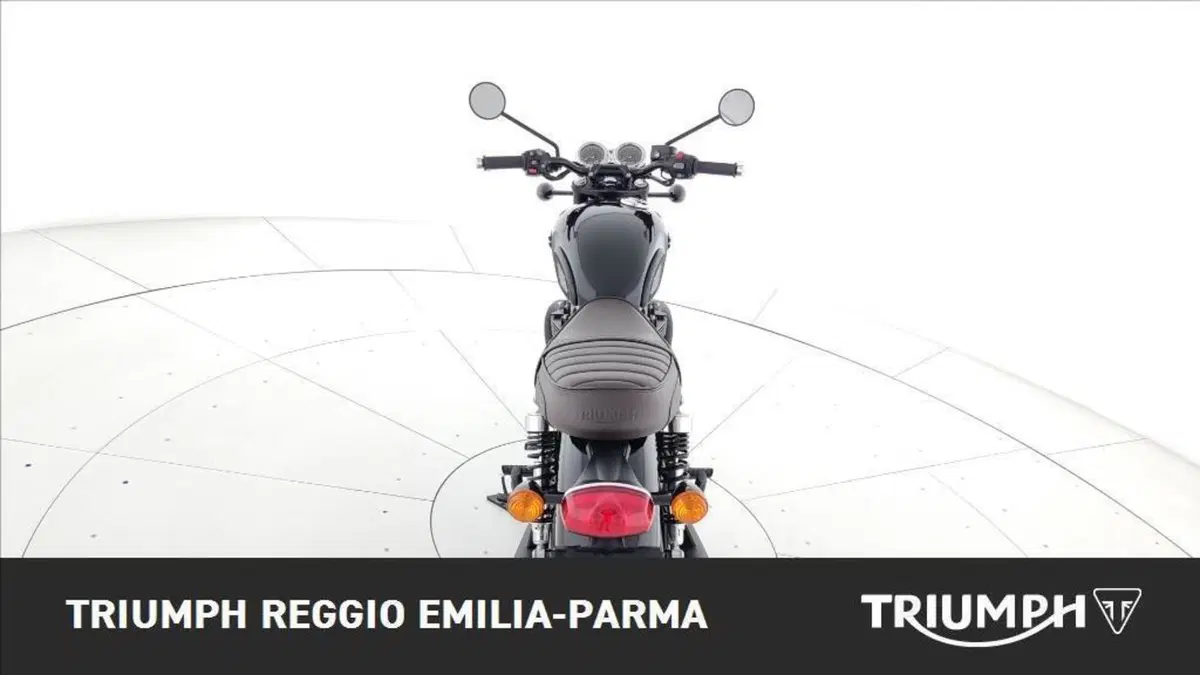 Triumph Bonneville T120 Black (2026) (14)