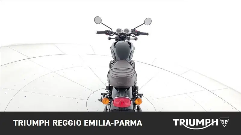 Triumph Bonneville T120 Black (2026) (14)