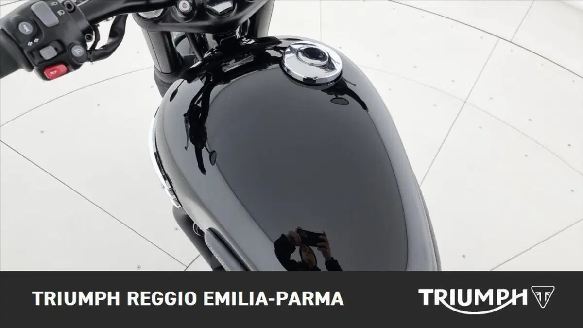 Triumph Bonneville T120 Black (2026) (12)