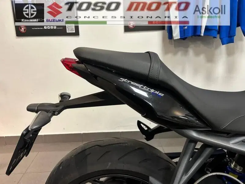 Triumph Street Triple ABS (2013 - 17) (5)