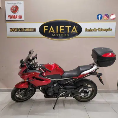 Yamaha XJ6 Diversion (2009 - 15) usata