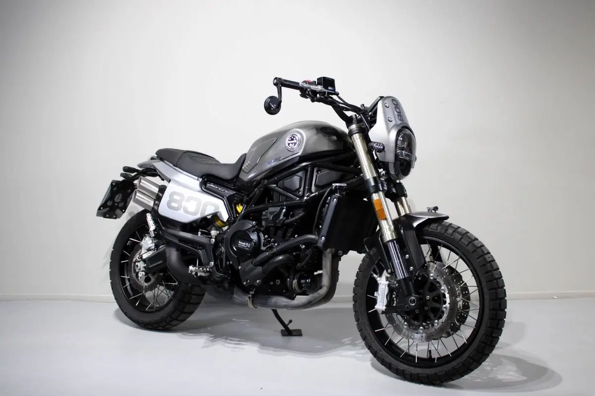 Benelli Leoncino 800 Trail (2022 - 26) (2)