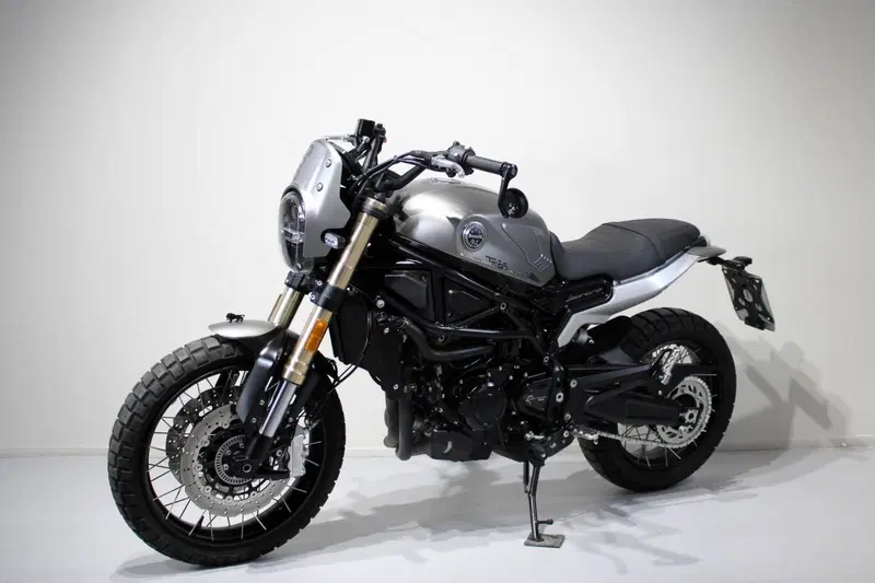Benelli Leoncino 800 Trail (2022 - 26) (3)