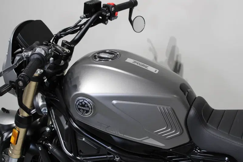 Benelli Leoncino 800 Trail (2022 - 26) (5)