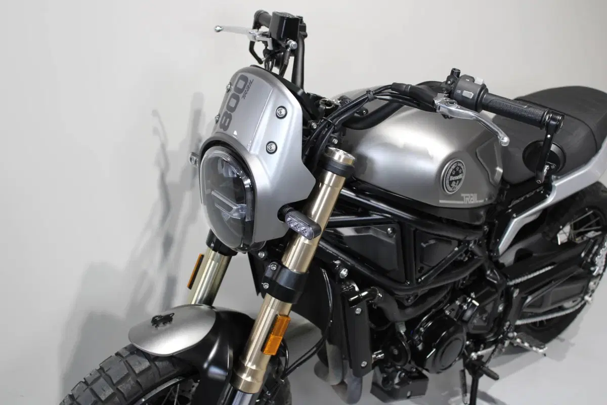 Benelli Leoncino 800 Trail (2022 - 26) (8)
