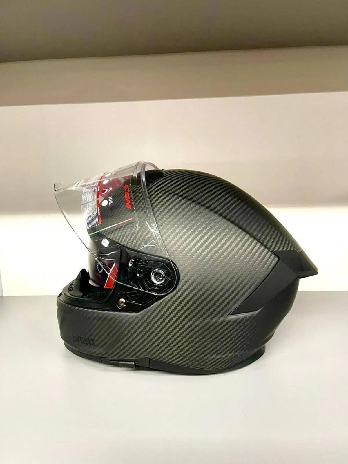 CGM 361C AVENT PRO CARBON (3)