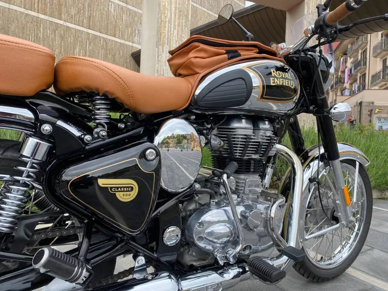 Royal Enfield Classic 500 EFI - Chrome (2017 - 20) (19)