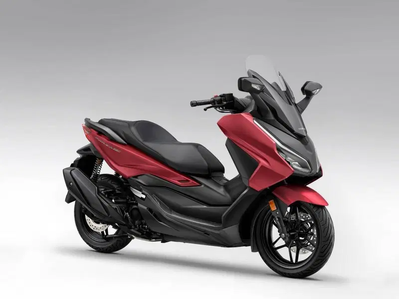 Honda Forza 350 (2025 - 26) (4)