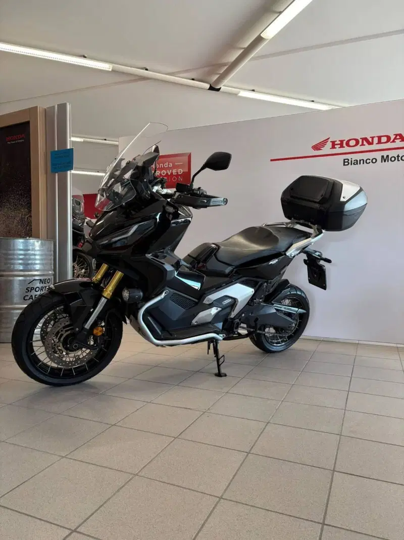 Honda X-ADV 750 DCT Adventure (2021 - 24) (2)