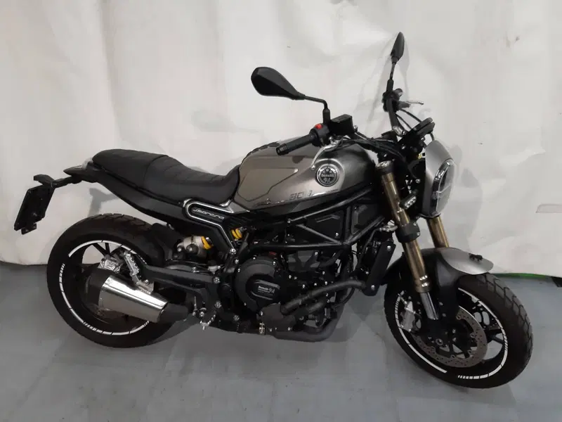 Benelli Leoncino 800 (2022 - 26)