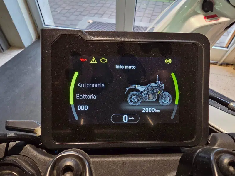 Husqvarna Vitpilen 125 (2024 - 26) (3)