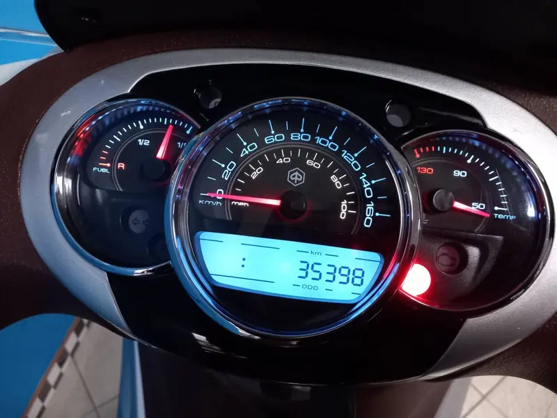 Piaggio Beverly 300 i.e. (2010 - 16) (20)