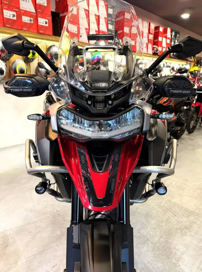 Triumph Tiger 1200 GT Explorer (2024 - 26) (4)