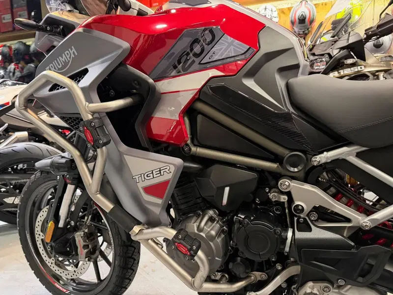 Triumph Tiger 1200 GT Explorer (2024 - 26) (14)