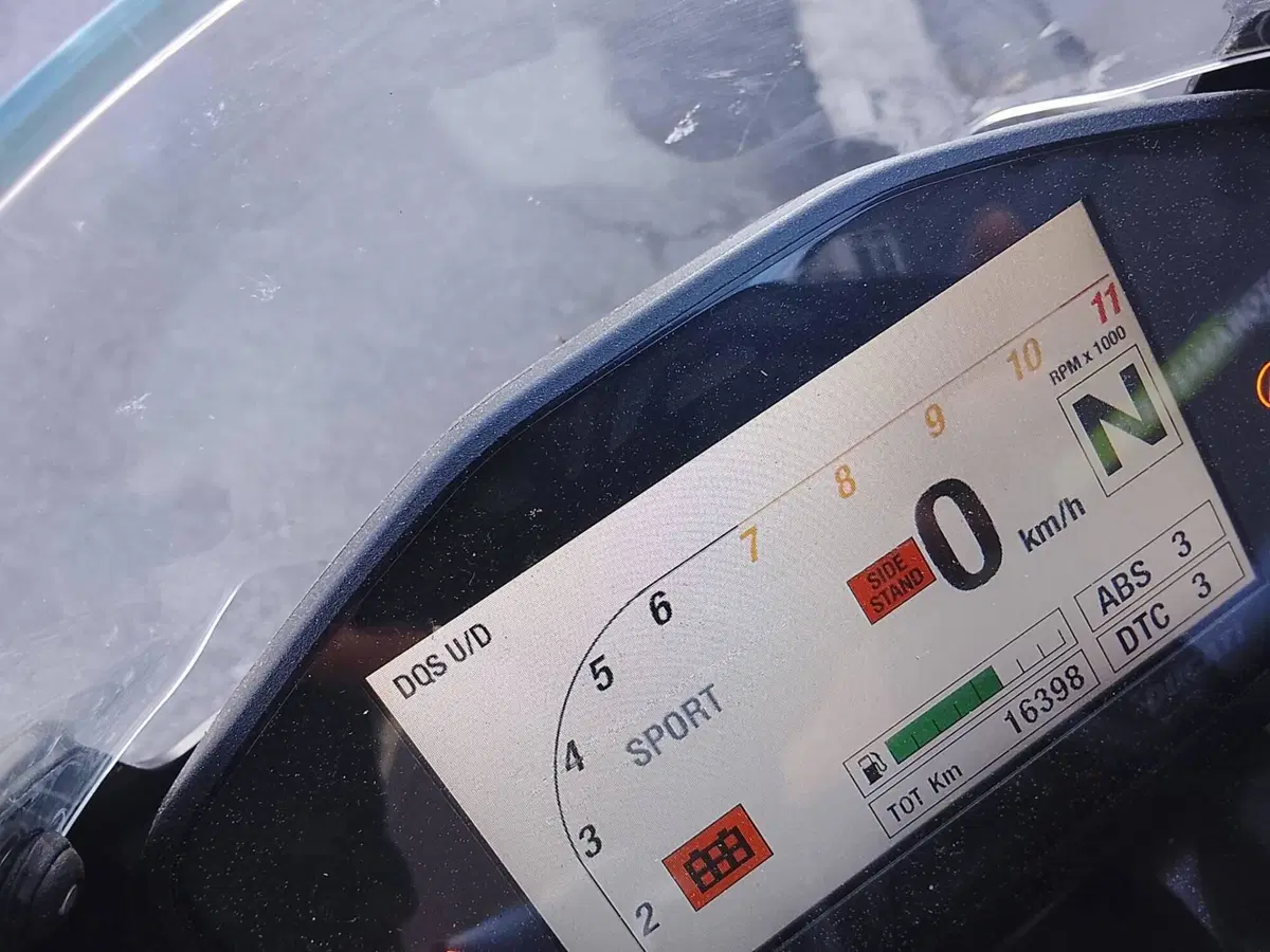 Ducati Monster 821 Stealth (2019 - 20) (5)