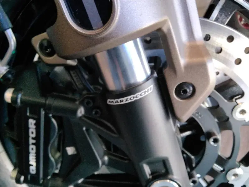 QJ Motor SRV 600 V (2025 - 26) (2)