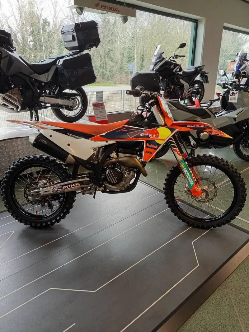 KTM 250 SX-F (2023)