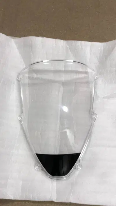 VETRO CUPOLINO PER HONDA CBR 1000 RR-R 64250MKRD10