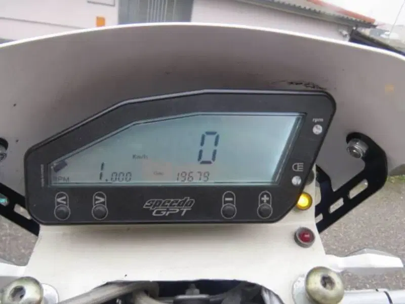 Ducati Monster 600 (1994 - 02) (13)