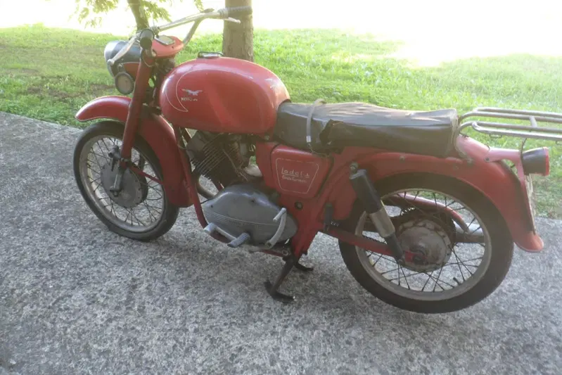 Moto Guzzi LODOLA 