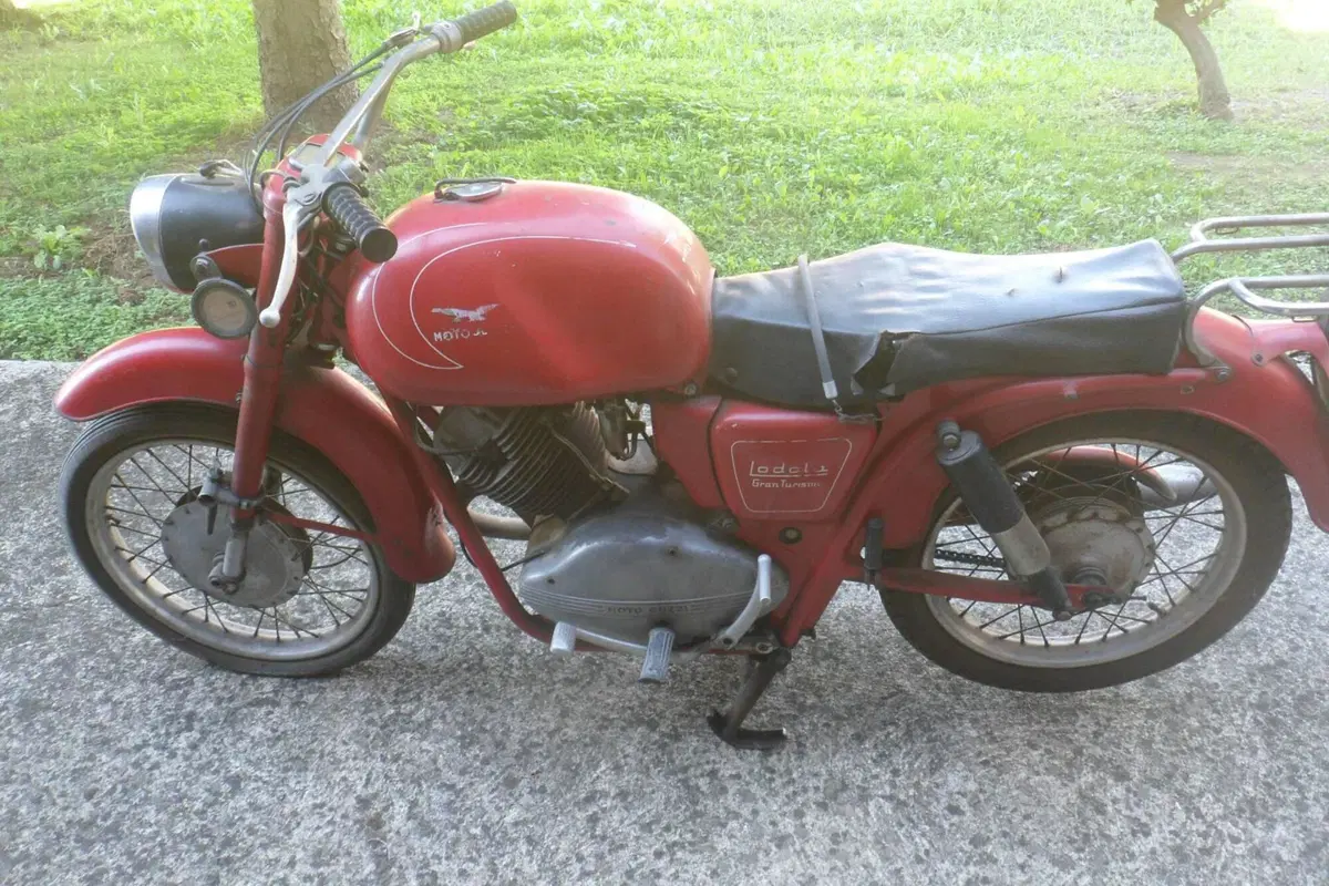 Moto Guzzi LODOLA  (8)