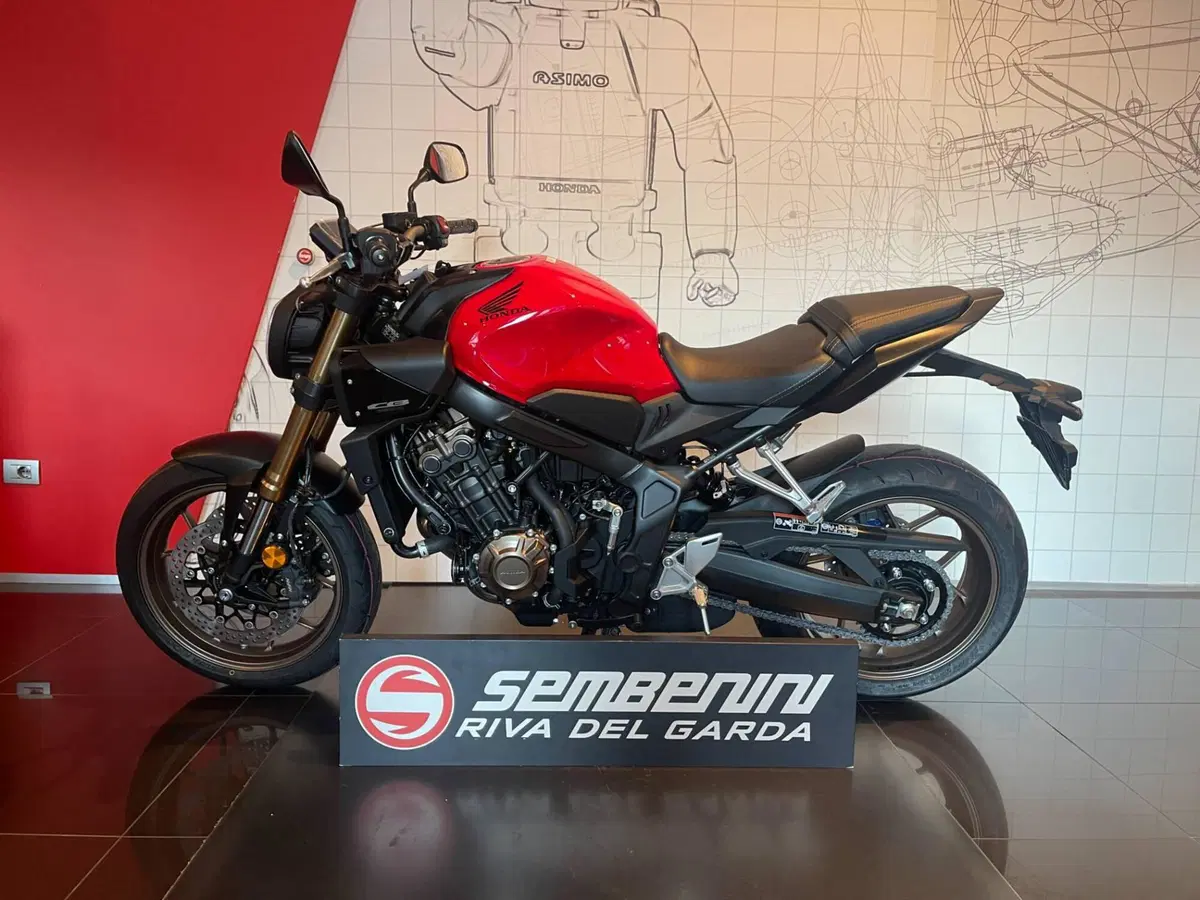 Honda CB 650 R E-Clutch (2024 - 26) (5)
