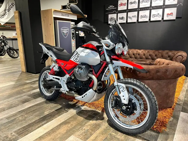 Moto Guzzi V85 TT (2024 - 26)