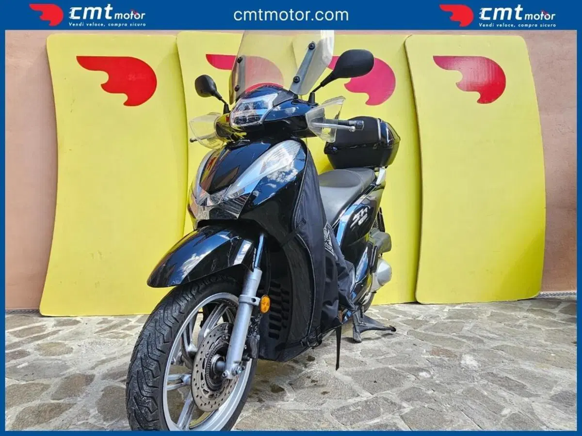 Honda SH 300 i ABS (2016 - 20) (2)
