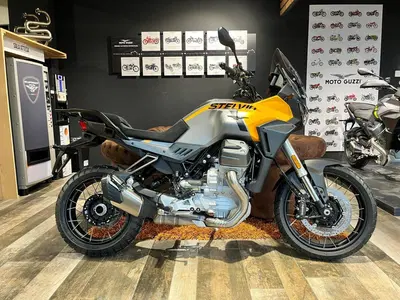 Moto Guzzi Stelvio (2024 - 26) nuova