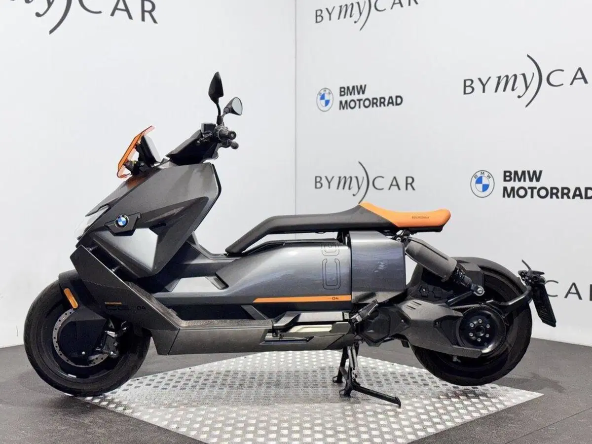 Bmw CE 04 (2021 - 25) (2)