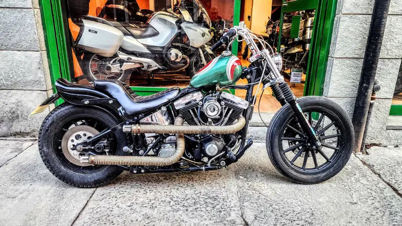 Harley-Davidson 1340 Night Train (1997 - 99) - FXSTB