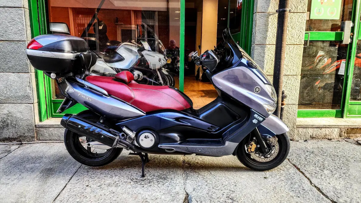 Yamaha T-Max 500 Black Max (2006 - 07)