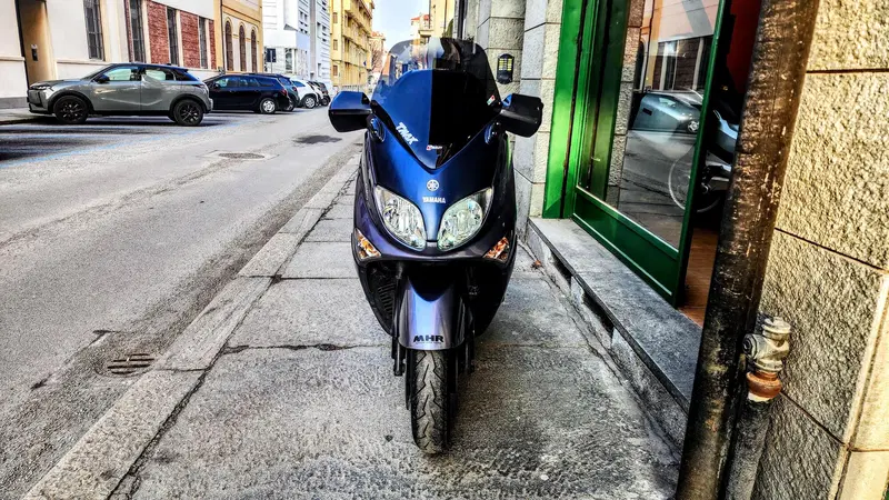 Yamaha T-Max 500 Black Max (2006 - 07) (4)