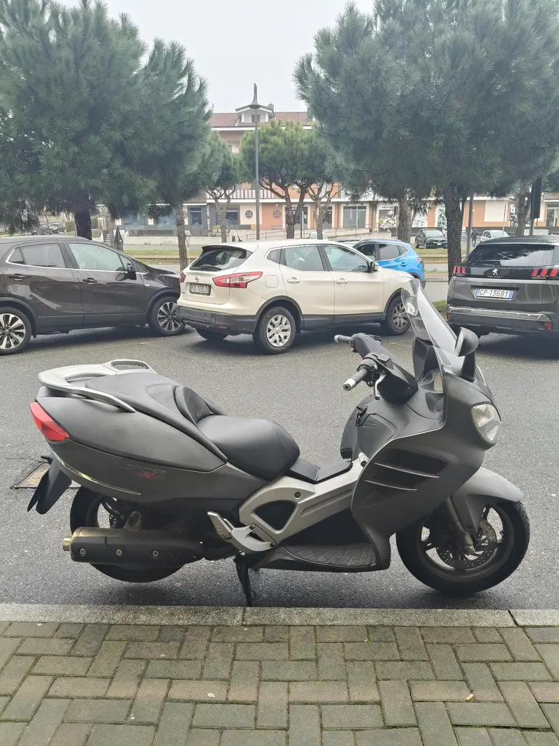 Malaguti SpiderMax 500 GT (2004 - 07) (2)