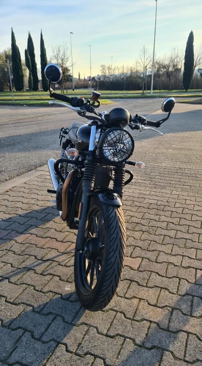 Triumph Speed Twin 900 (2023 - 24)