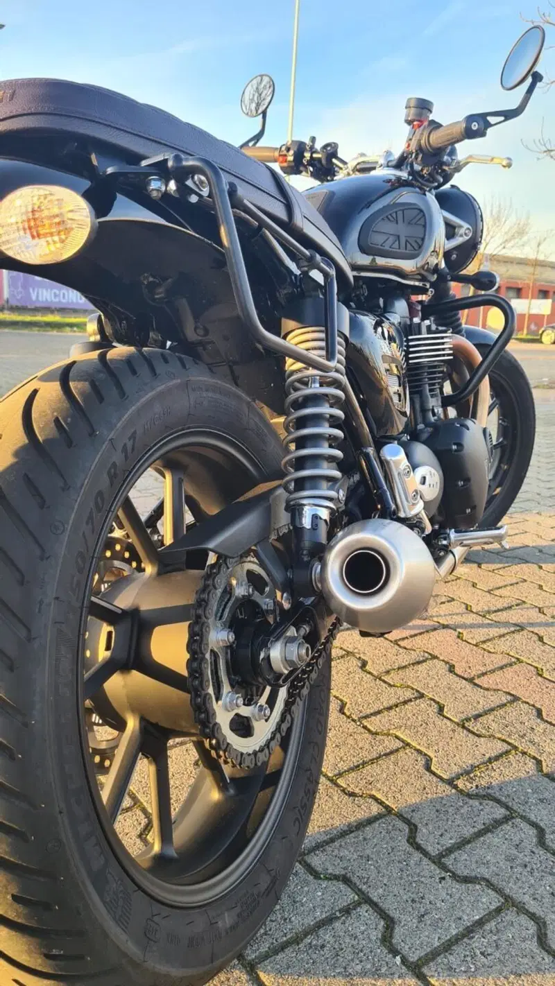 Triumph Speed Twin 900 (2023 - 24) (2)