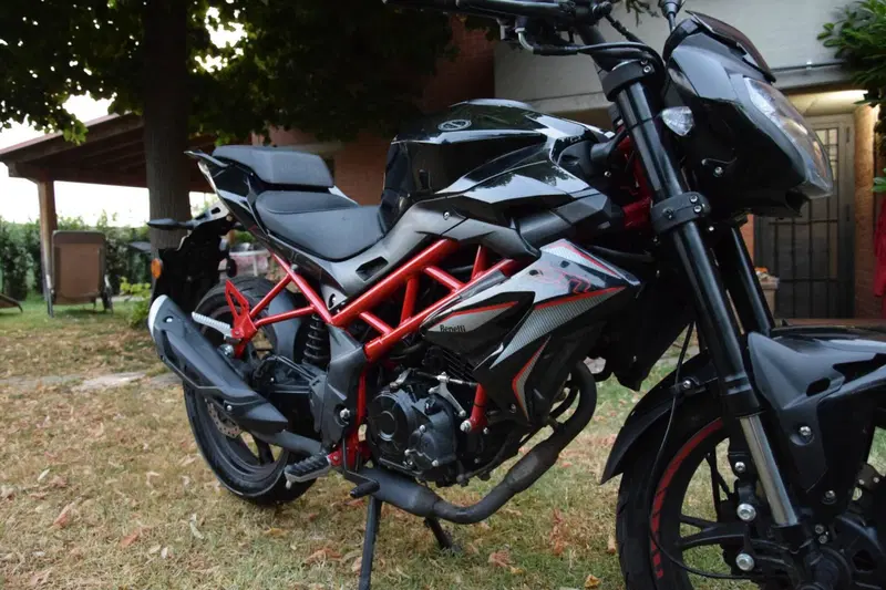 Benelli BN 125 (2021 - 25) (4)