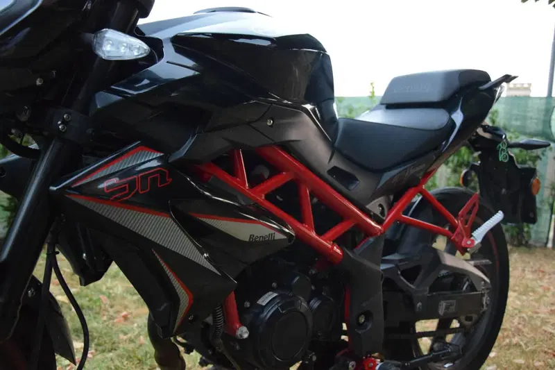 Benelli BN 125 (2021 - 25) (5)