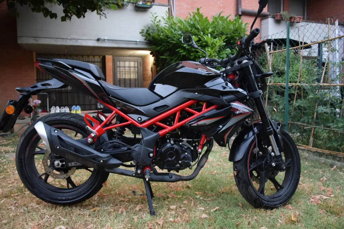 Benelli BN 125 (2021 - 25) (6)